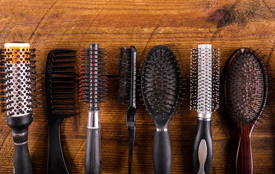 Different Type of Hair Brushes According to Your Hair Type